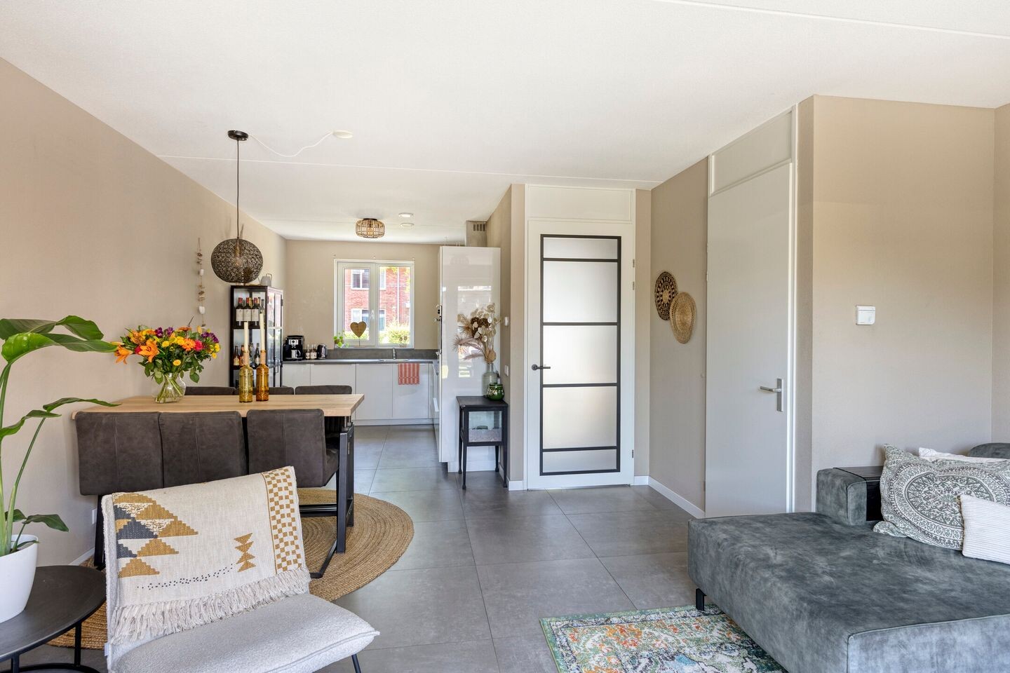 Tussenwoning te koop: Fiep Westendorplaan 169, Zaltbommel