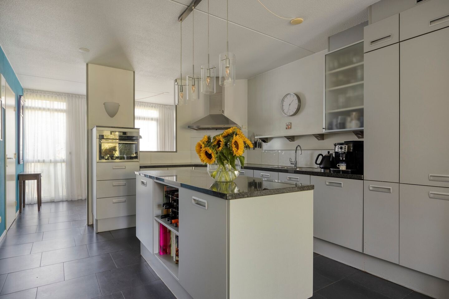 Tussenwoning te koop: Graaf Ottostraat 52, Zaltbommel