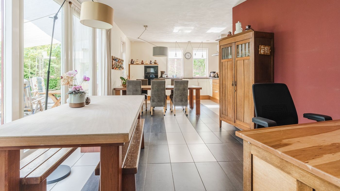 Vrijstaande woning te koop: Hertogin Mechteldhof 8, Zaltbommel