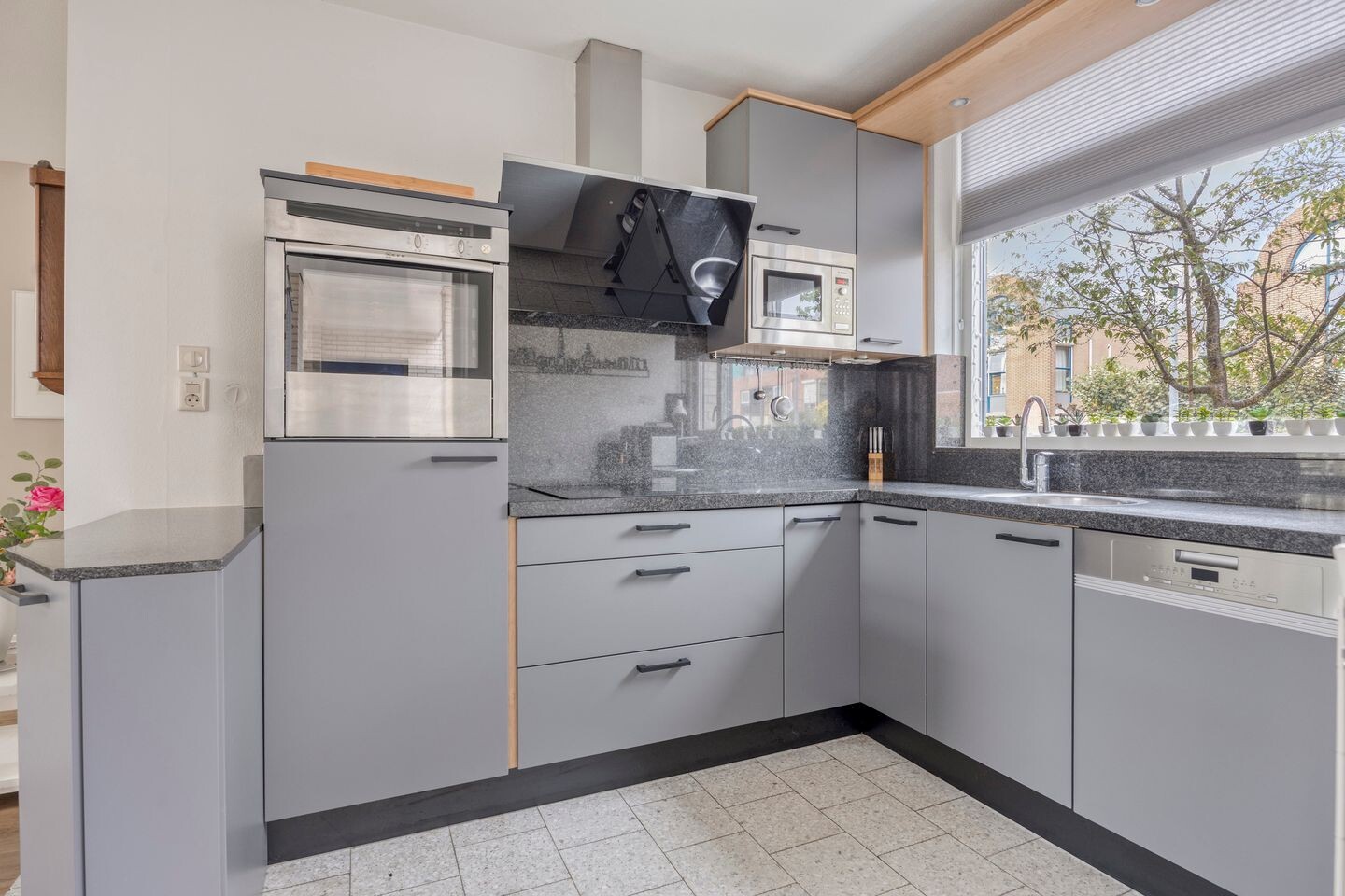 Tussenwoning te koop: Heer Balderikstraat 12, Zaltbommel