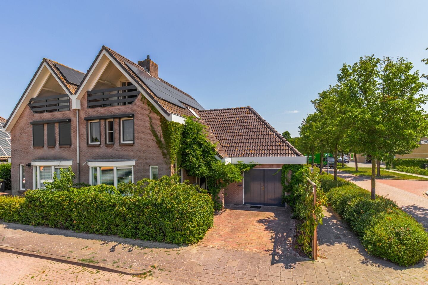 Twee-onder-één-kap te koop: Molenkamp 29, Brakel