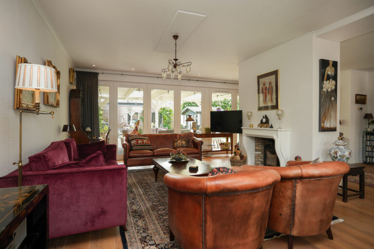 Vrijstaande woning te koop: Voorstraat 23, Hedel