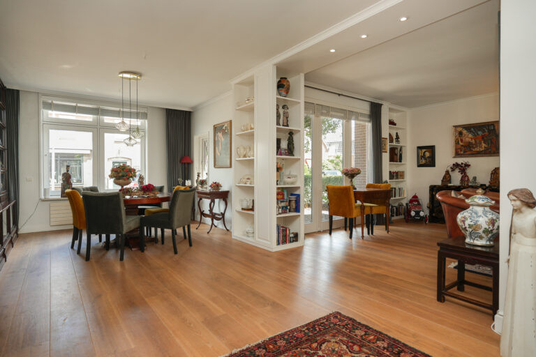 Vrijstaande woning te koop: Voorstraat 23, Hedel