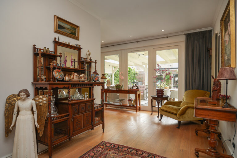 Vrijstaande woning te koop: Voorstraat 23, Hedel