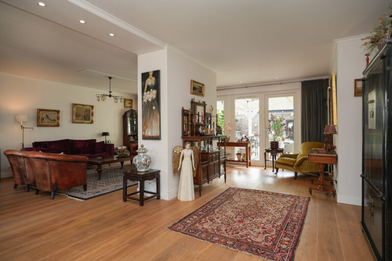 Vrijstaande woning te koop: Voorstraat 23, Hedel
