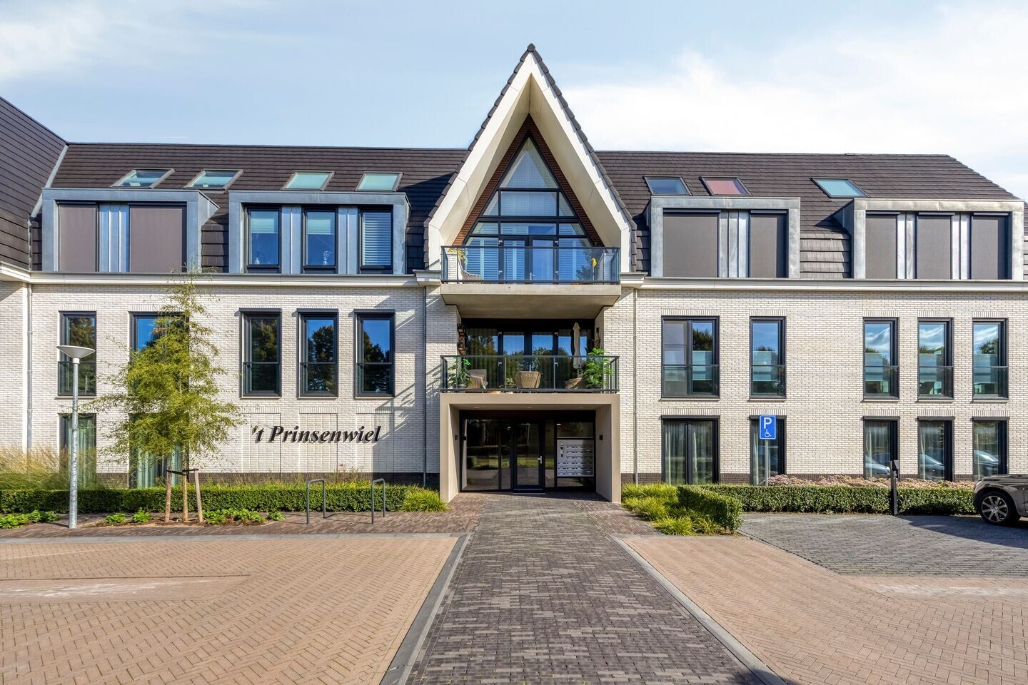 Appartement te koop: Uilenburg 7, Hedel
