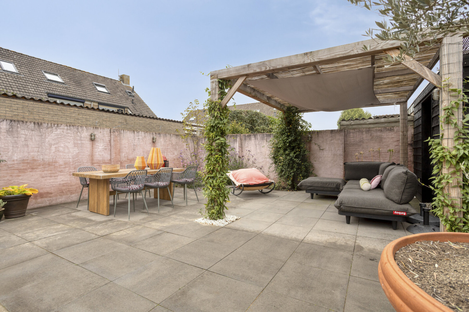 Tussenwoning te koop: Langehof 13, Ammerzoden