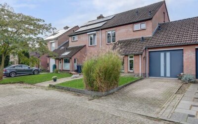 Pastoor Huissenstraat 4