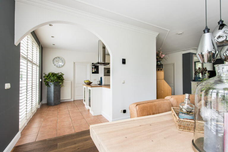 Vrijstaande woning te koop: Wielewaallaan 4, Hurwenen