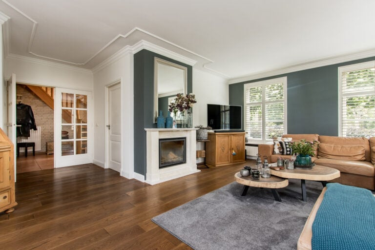 Vrijstaande woning te koop: Wielewaallaan 4, Hurwenen