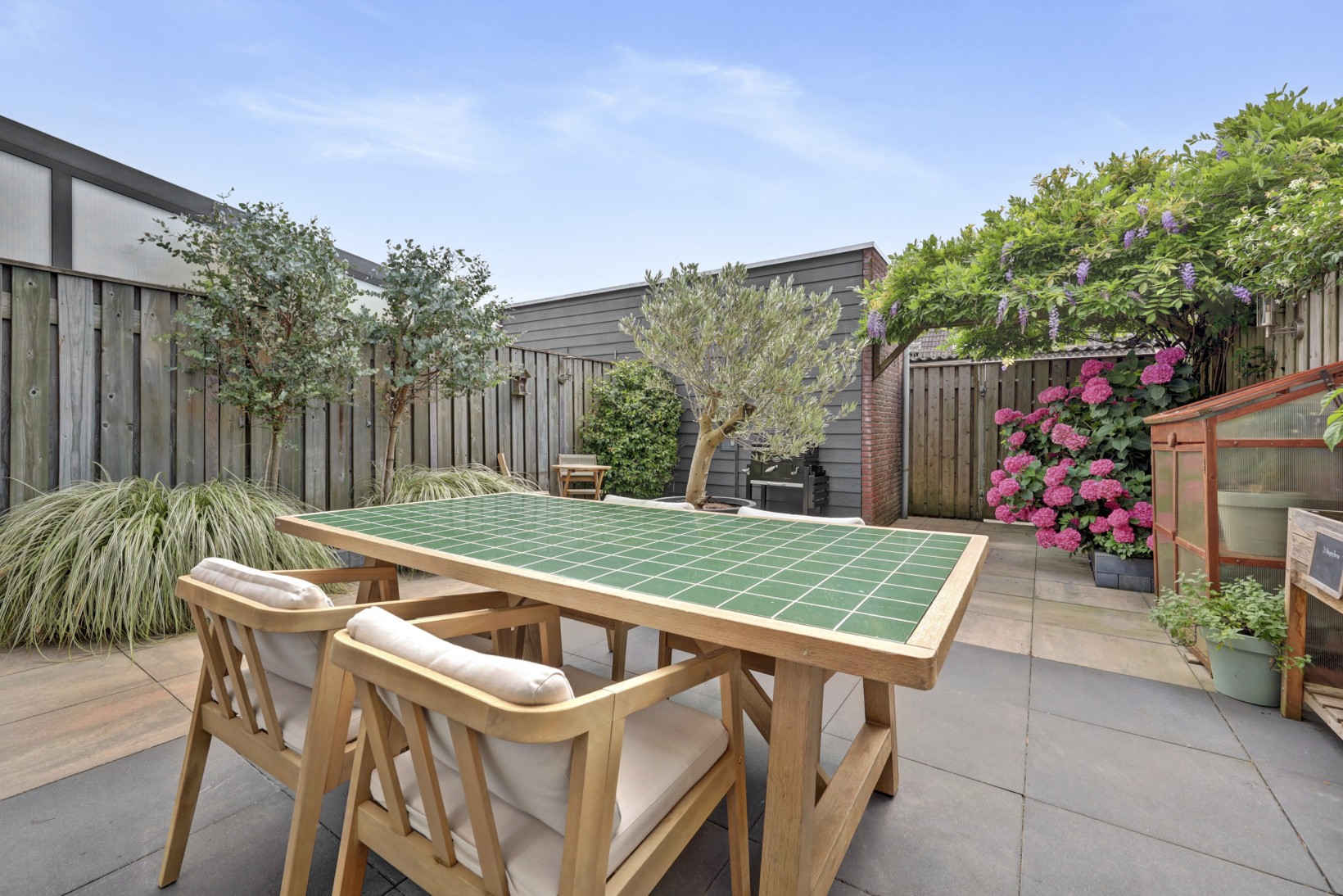 Tussenwoning te koop: Kersenbogerd 39, Rossum