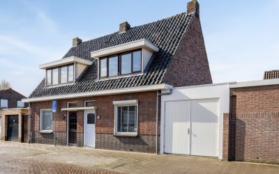 Sint Leonardusstraat 24