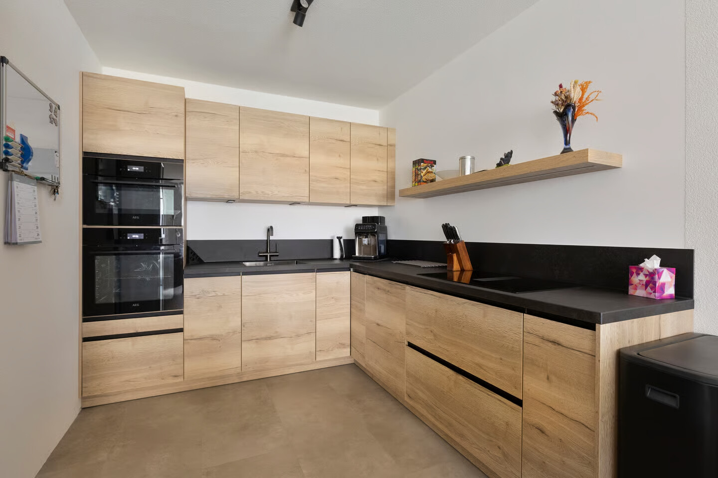 Appartement te koop: Raadhuislaan 93, Oss