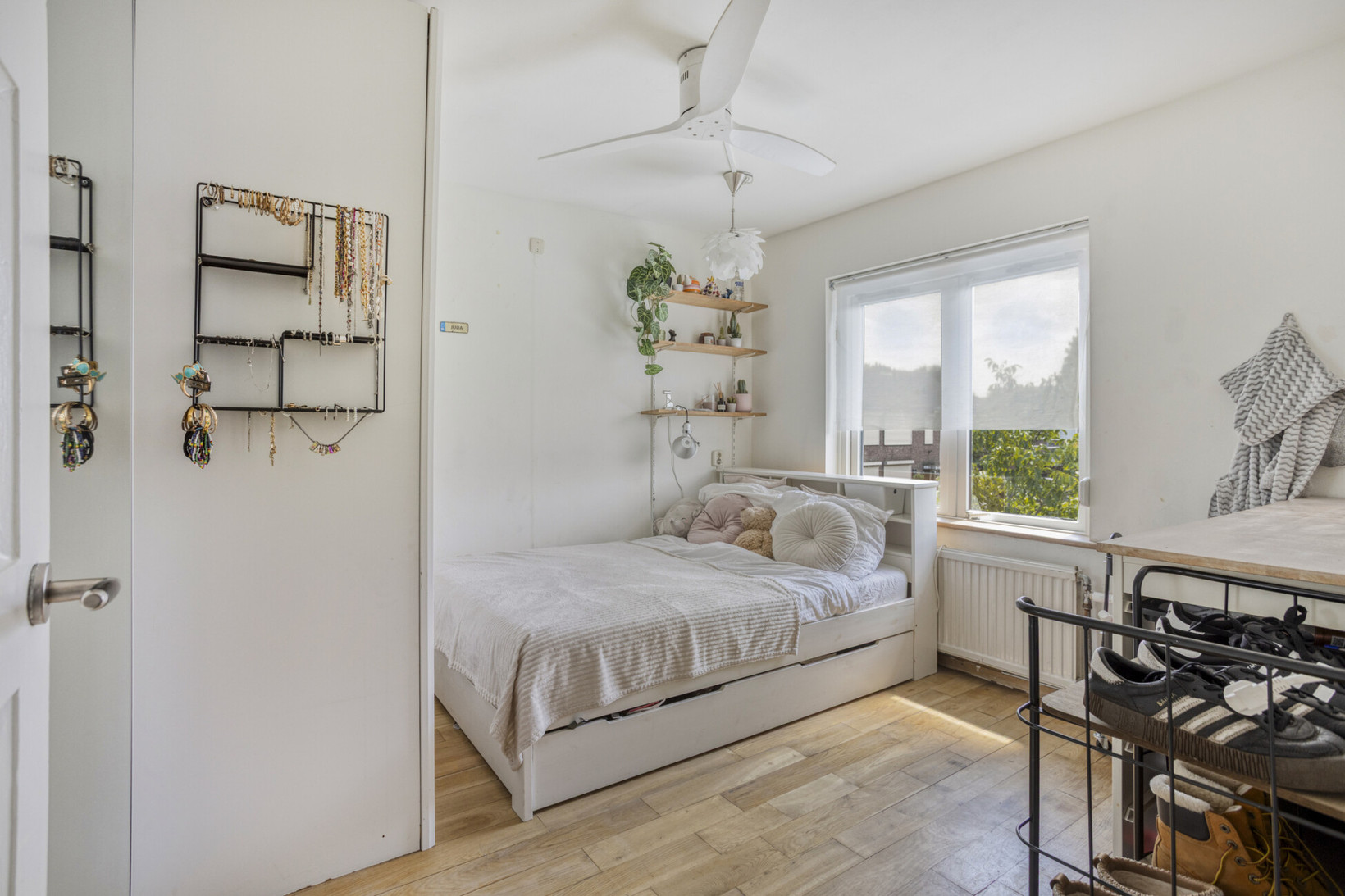 Hoekwoning te koop: Karel Doormanstraat 101, Oss