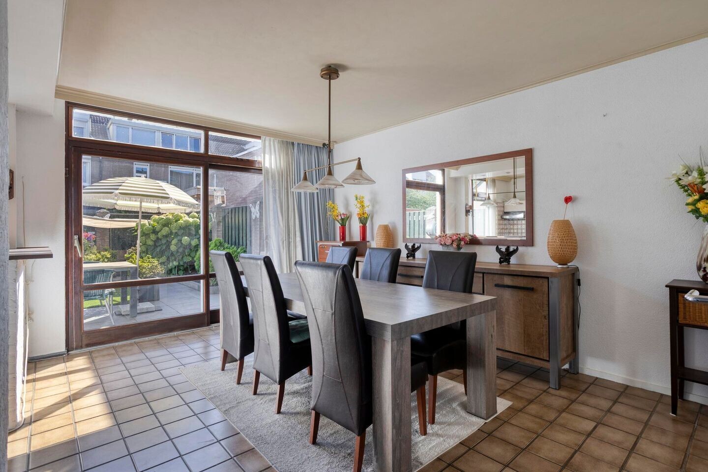 Tussenwoning te koop: Staringstraat 93, Oss
