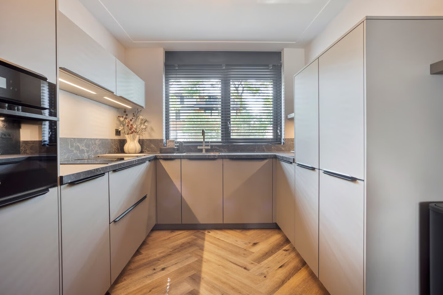 Tussenwoning te koop: Haagpoort 36, Oss
