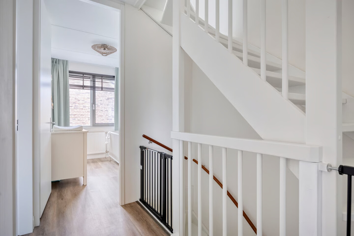 Tussenwoning te koop: Laan der Middeleeuwen 11, Oss