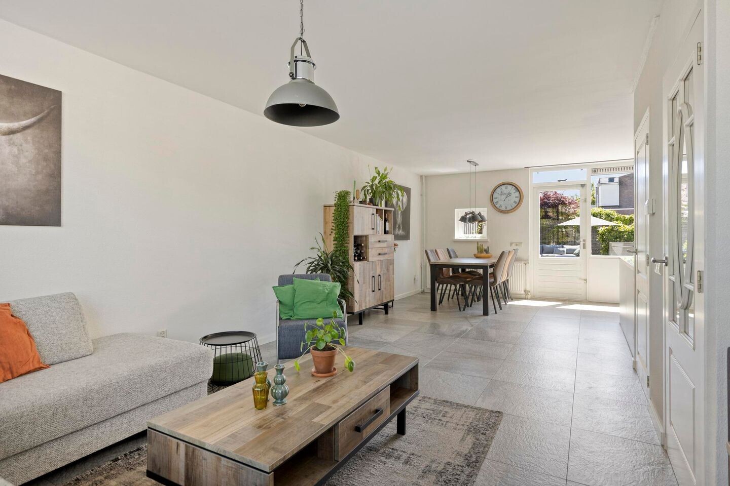 Tussenwoning te koop: Luchtenburg 20, Oss