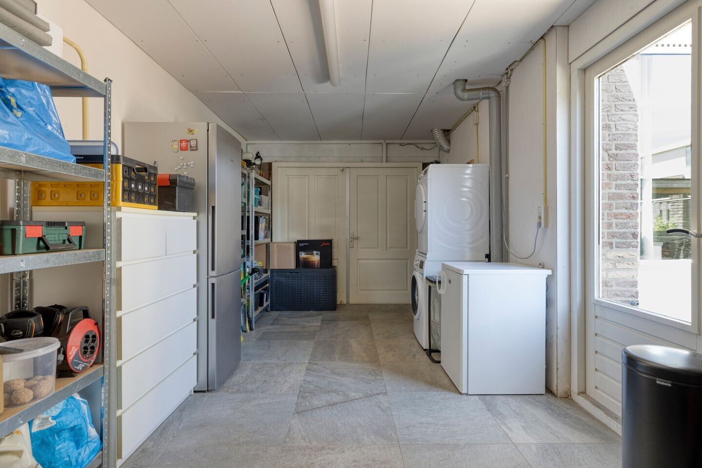 Tussenwoning te koop: Luchtenburg 20, Oss