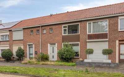 Doctor Hoebenstraat 19