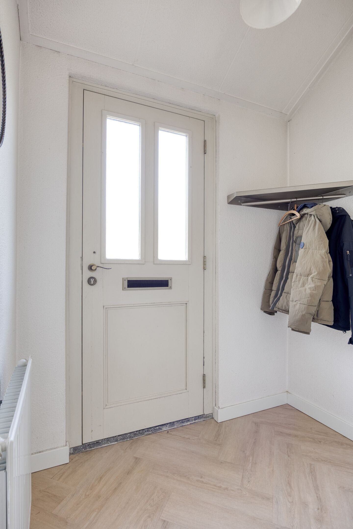 Twee-onder-één-kap te koop: 't Steenwerk 9, Deursen-Dennenburg