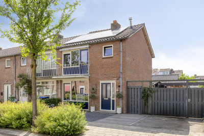 Oranje Nassaustraat 22