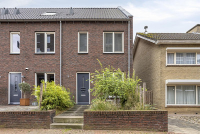 Pater van den Elsenstraat 10