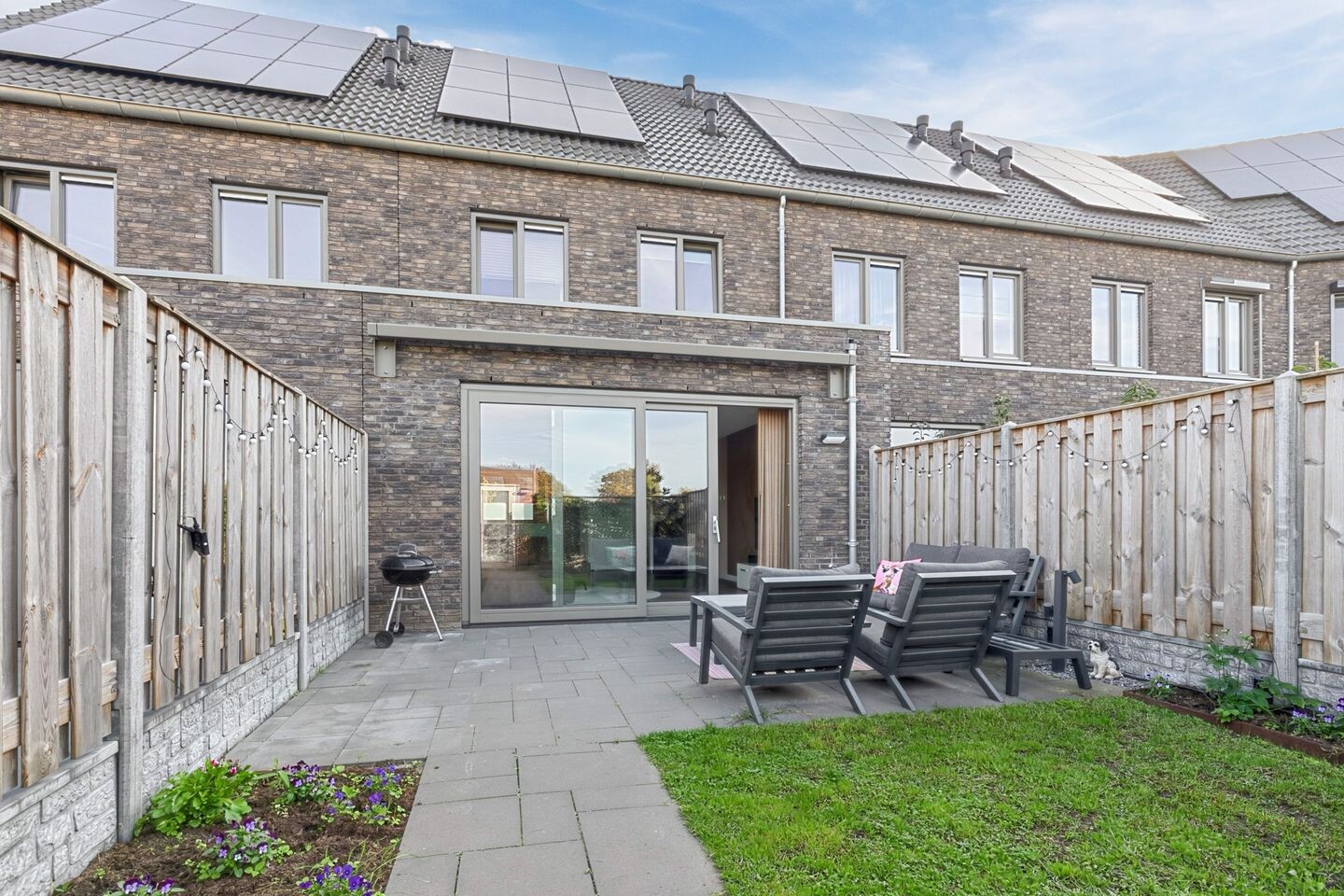 Tussenwoning te koop: Baronesstraat 13, Grave