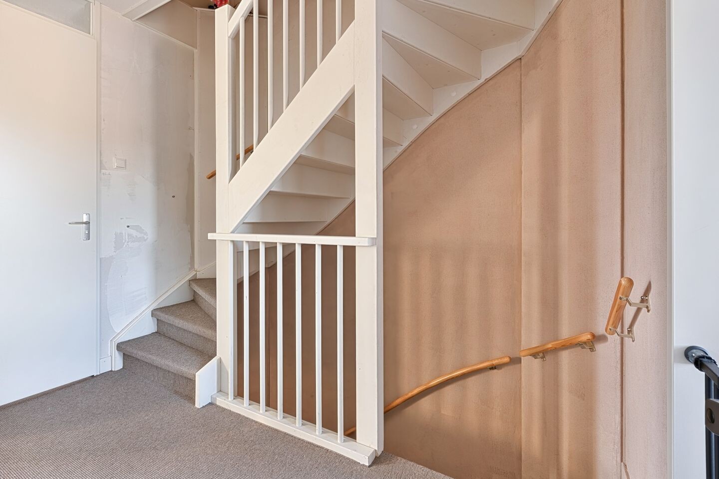 Tussenwoning te koop: Baronesstraat 13, Grave