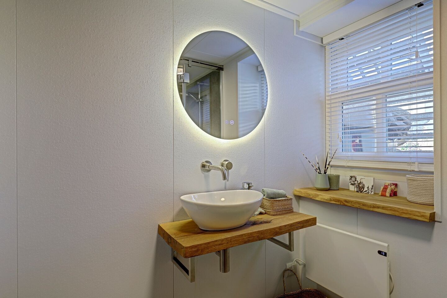 Tussenwoning te koop: Rogstraat 28, Grave