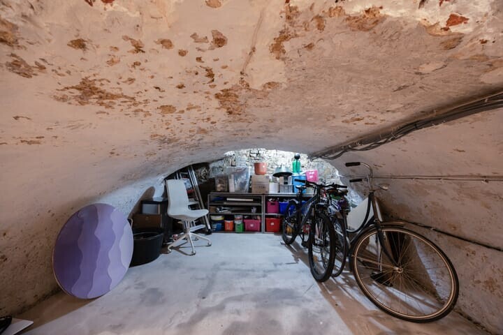 Tussenwoning te koop: Hamstraat 3, Grave