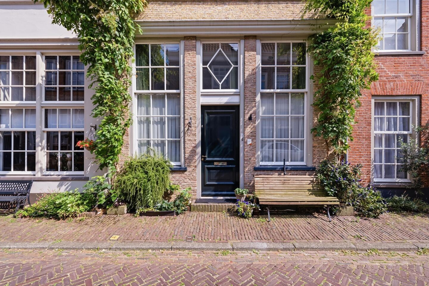 Tussenwoning te koop: Hamstraat 26A, Grave