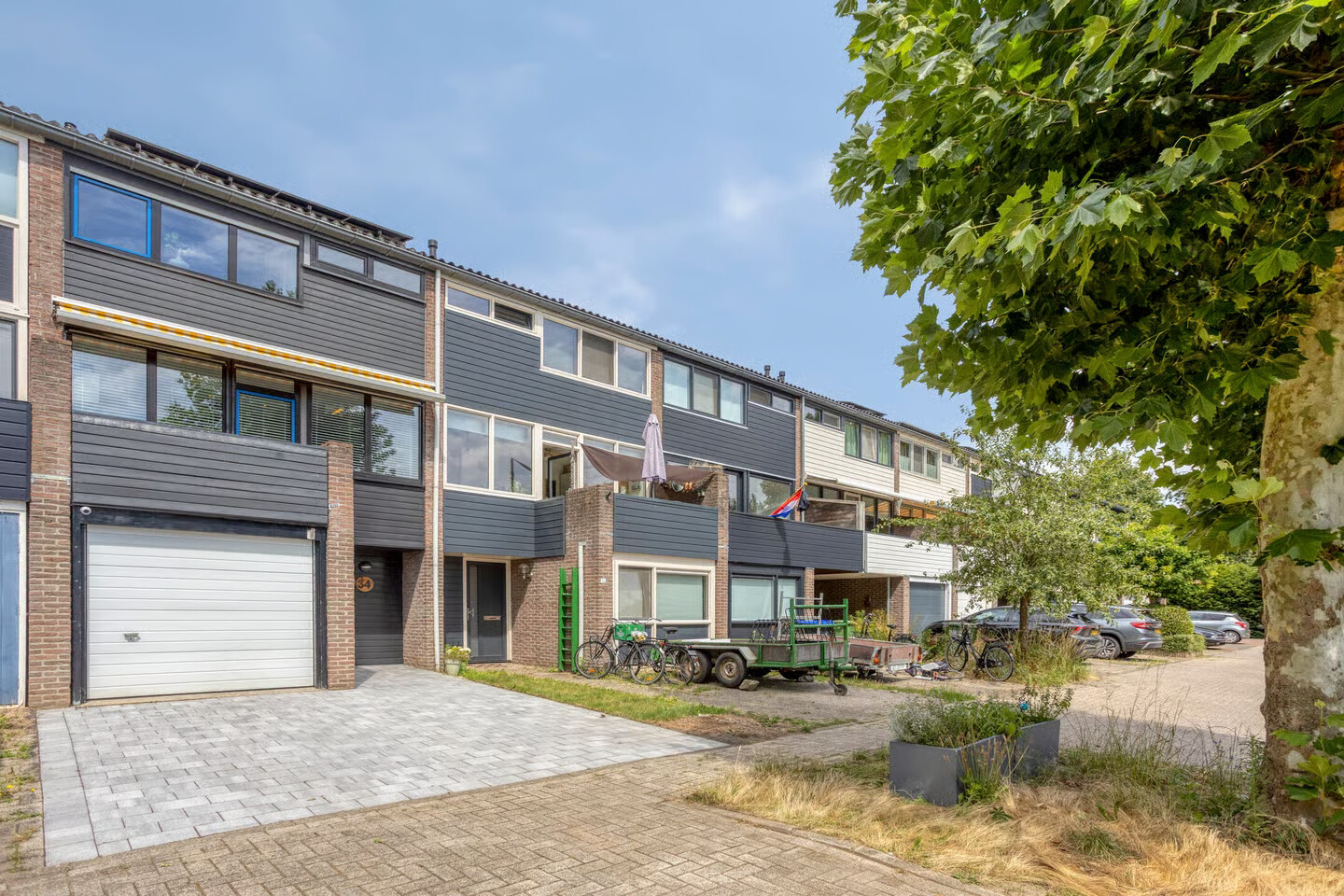 Tussenwoning te koop: Dokter Kanterslaan 34, Grave