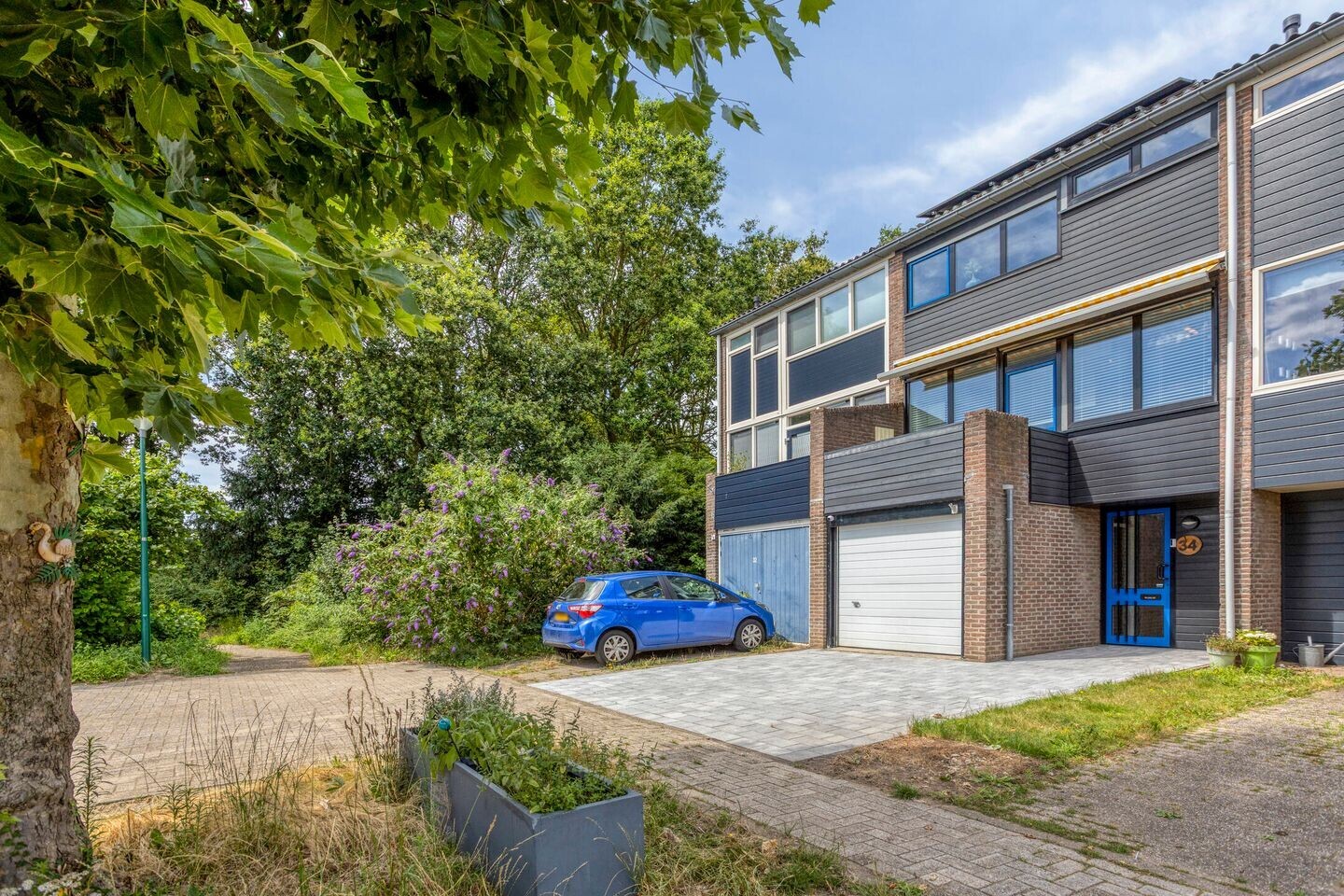 Tussenwoning te koop: Dokter Kanterslaan 34, Grave