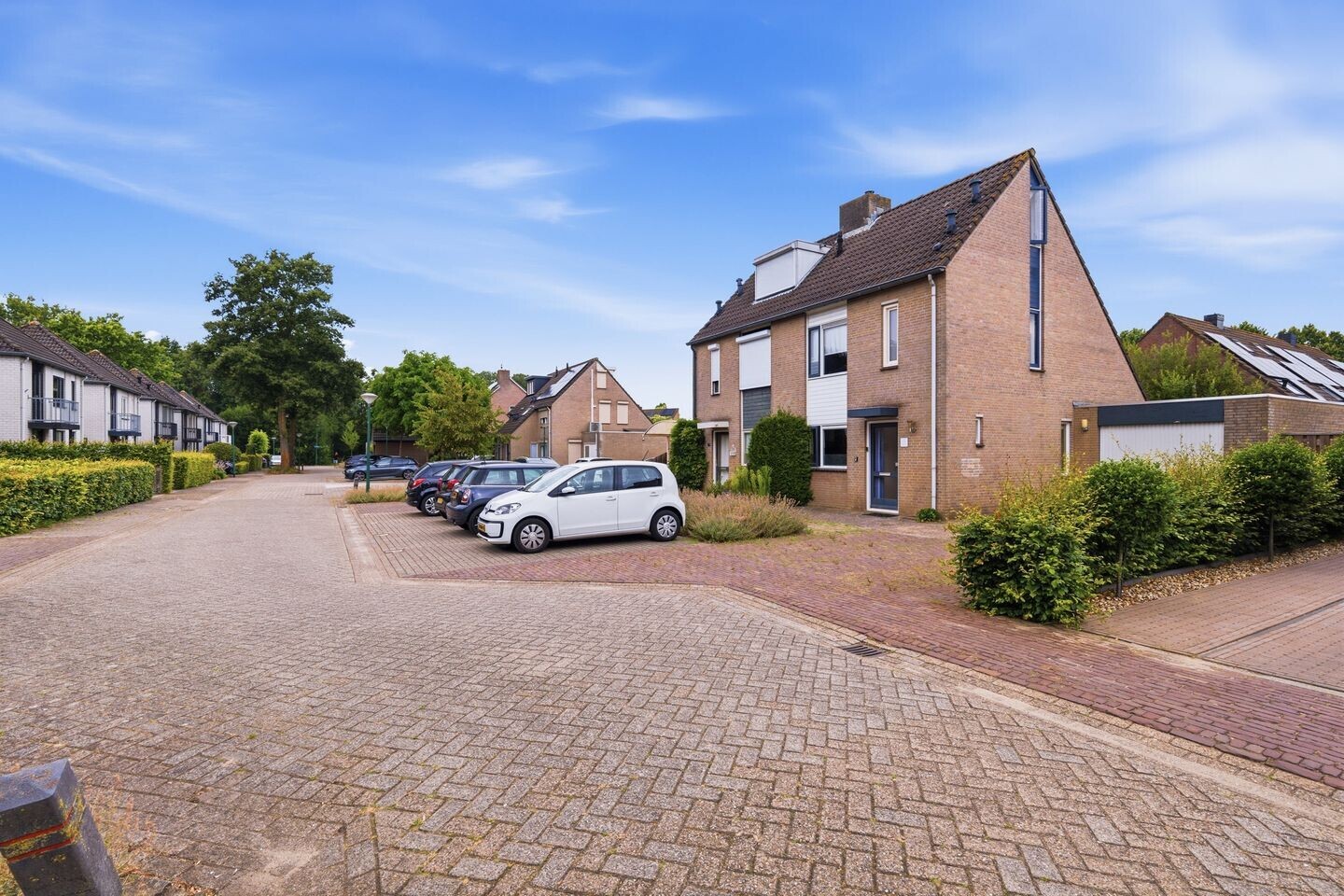 Twee-onder-één-kap te koop: Futenhorst 22, Grave