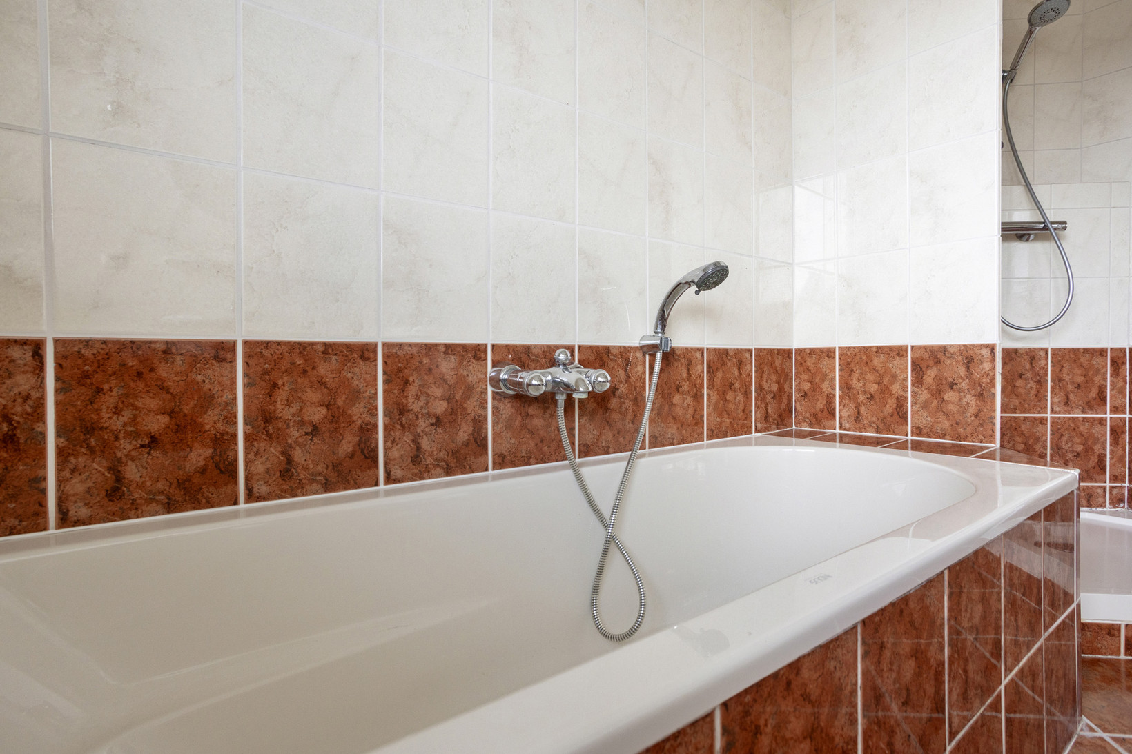 Tussenwoning te koop: Beerschemaasweg 72, Escharen