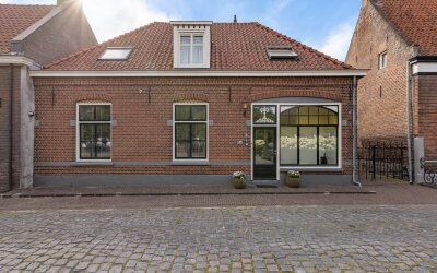 Kloosterstraat 18