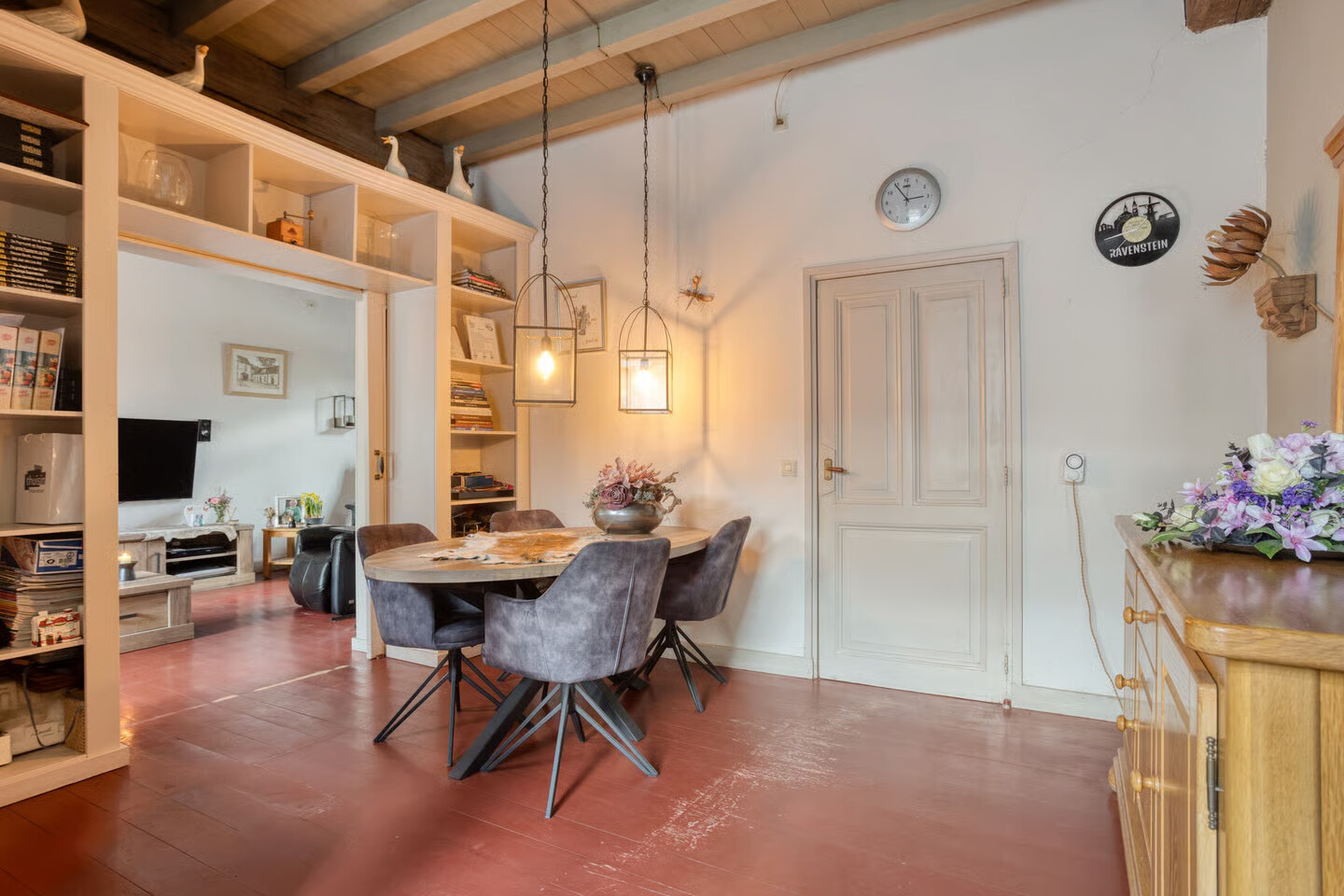 Hoekwoning te koop: St. Luciastraat 10, Ravenstein