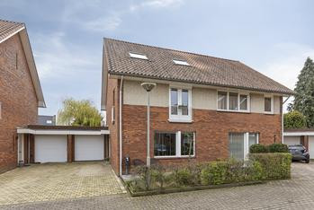 Lamoenenhof 27
