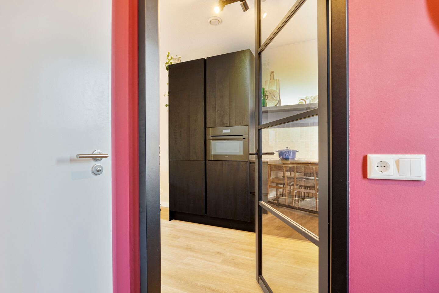 Tussenwoning te koop: Het Kruisstuk 17, Ravenstein