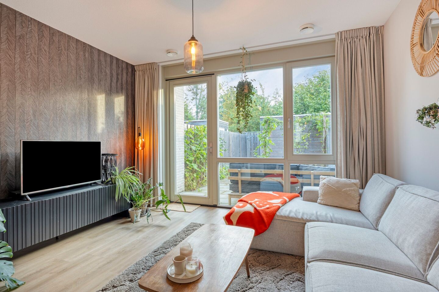 Tussenwoning te koop: Het Kruisstuk 17, Ravenstein