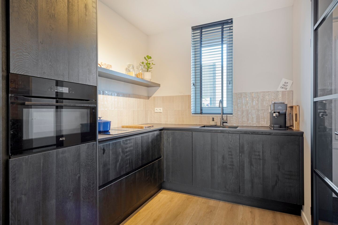 Tussenwoning te koop: Het Kruisstuk 17, Ravenstein