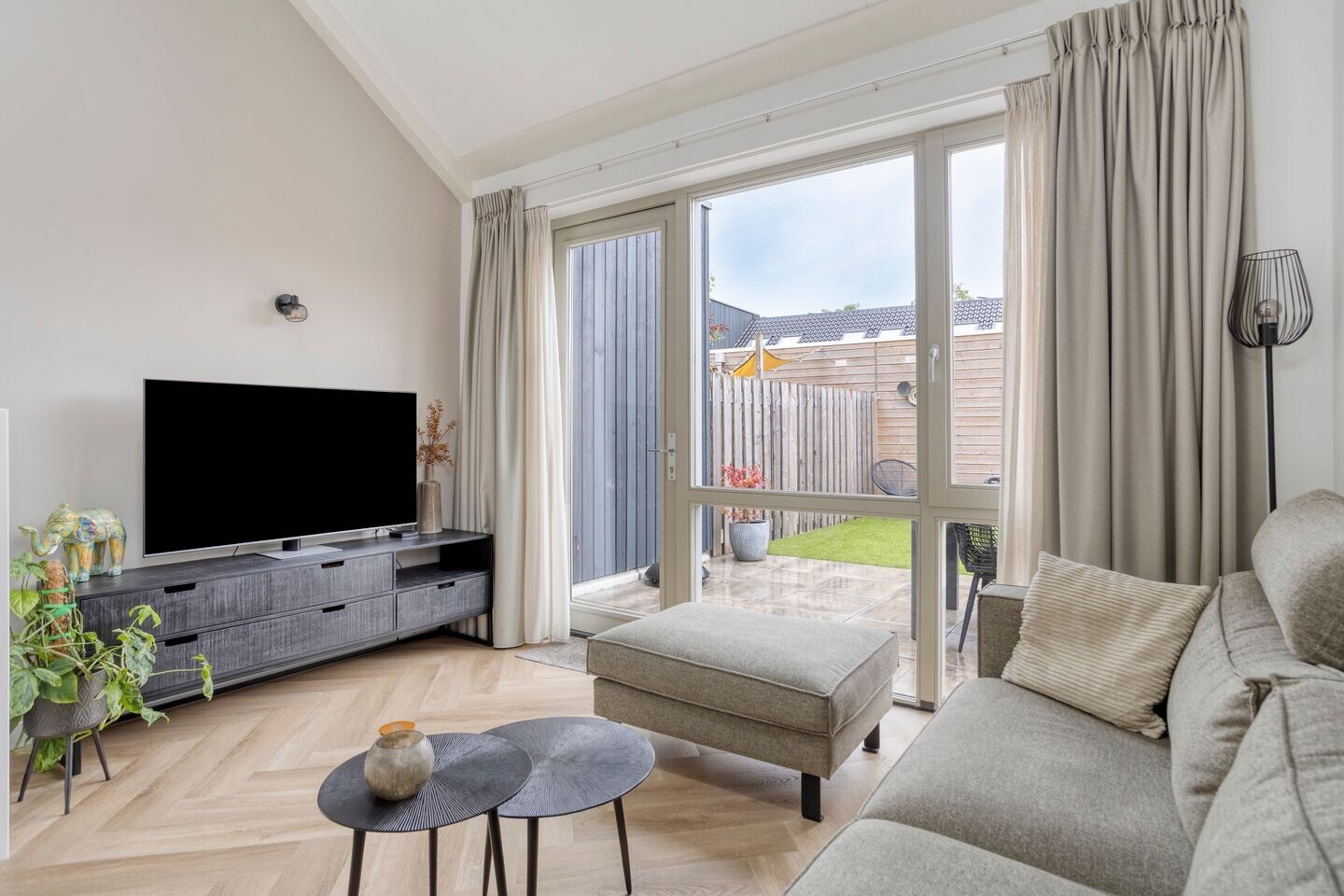 Hoekwoning te koop: Het Kruisstuk 2, Ravenstein