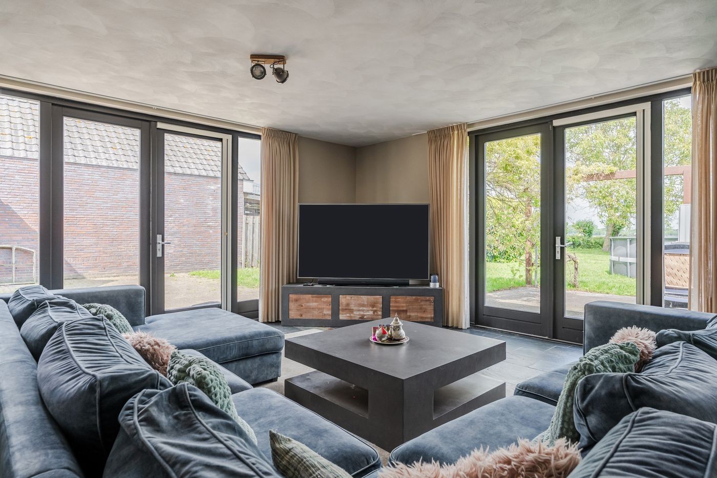 Vrijstaande woning te koop: Pastoor van Winkelstraat 63, Schaijk