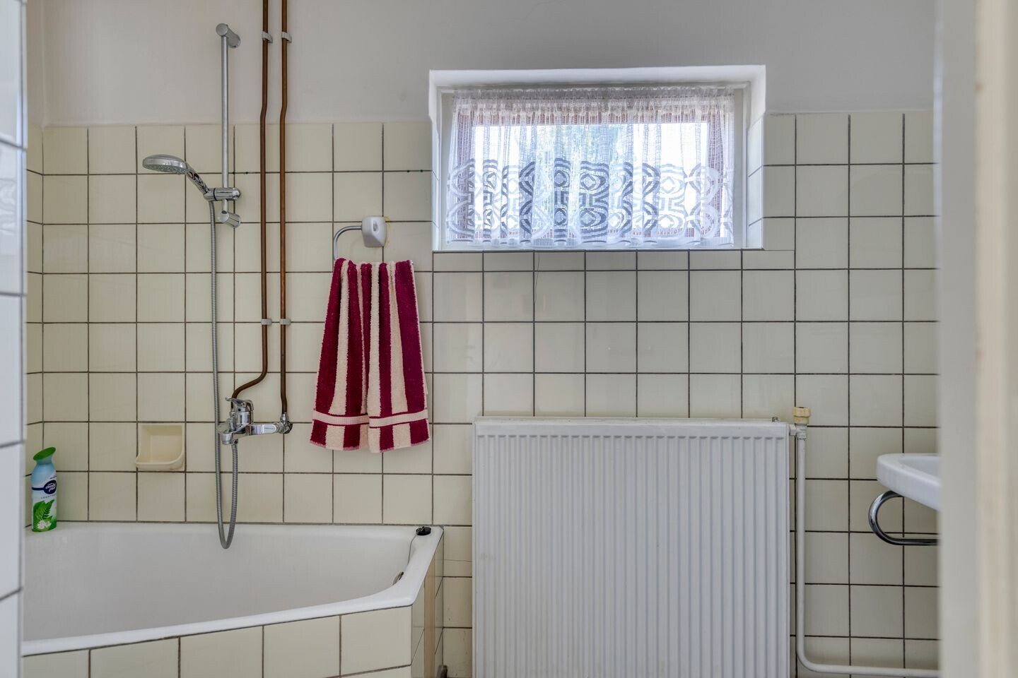 Twee-onder-één-kap te koop: Looierstraat 9, Schaijk