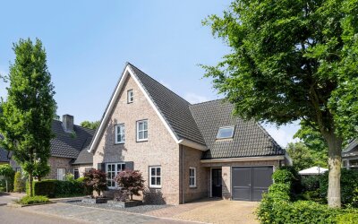 Dotterbloem 26