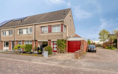 Sergeant Thompsonstraat 8