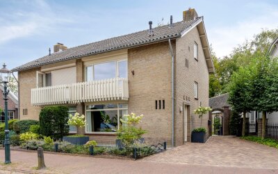 Dorpstraat 10