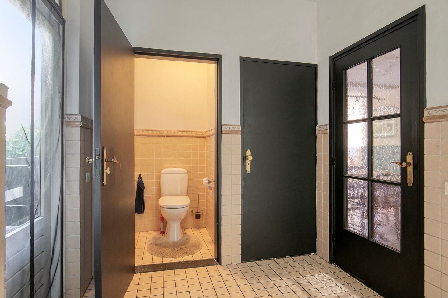 Hoekwoning te koop: Tolweg 1A, Geffen