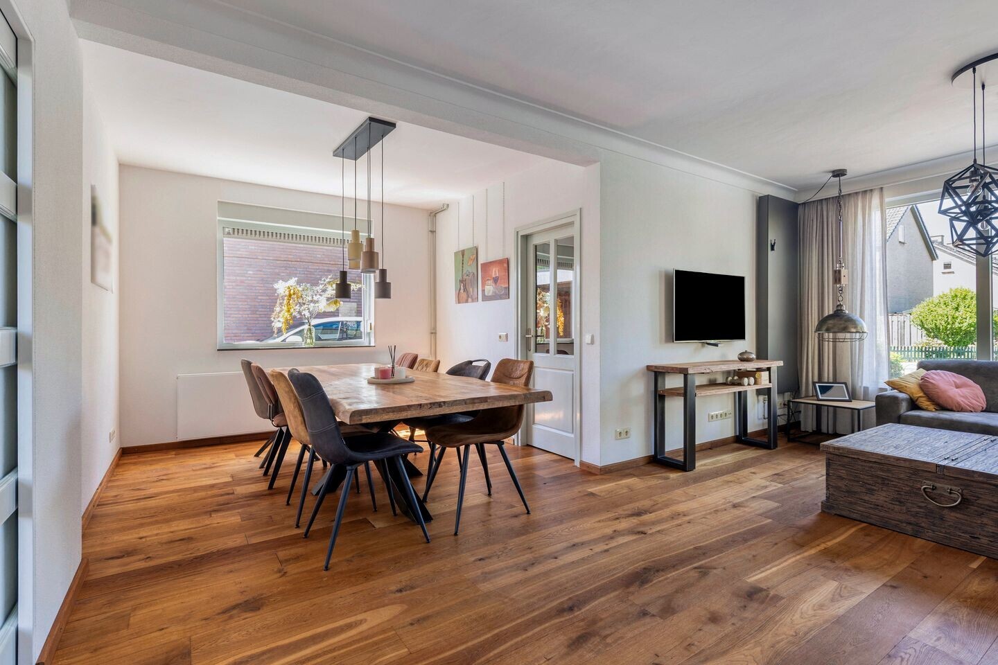 Vrijstaande woning te koop: Simon van den Berghstraat 42, Geffen